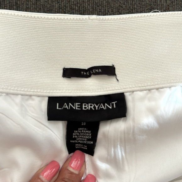 White linen cropped slacks - Picture 3 of 4